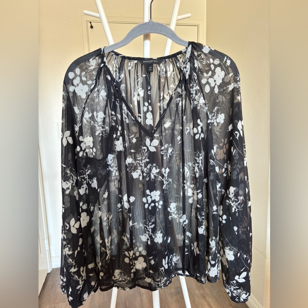 3for30 Banana Republic See-through Top XS